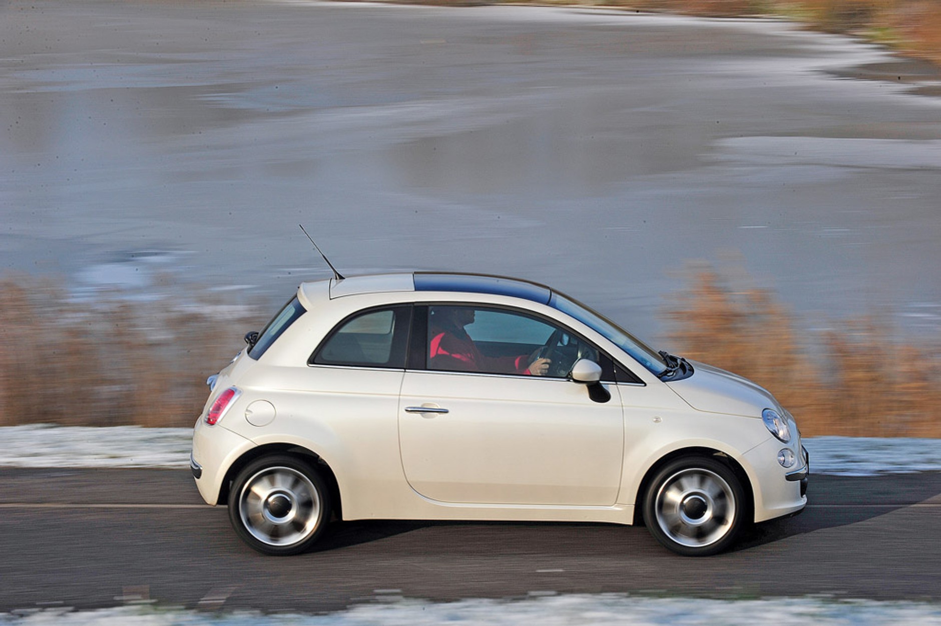 Fiat 500 kontra Ford Ka i Peugeot 107: który maluch jest najlepszy w mieście?