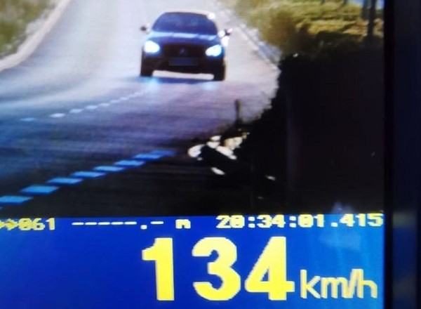Policja notuje rekordy prędkości. W Legnicy 134 km/h na "pięćdziesiątce"