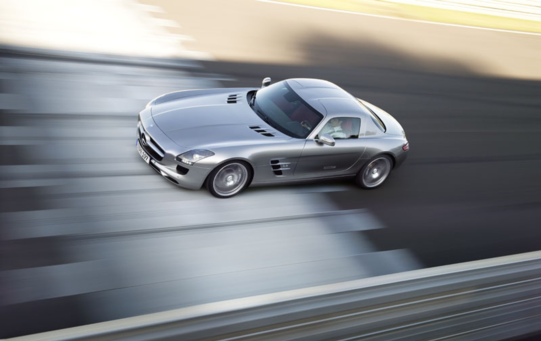 Mercedes-Benz SLS: już do kupienia za 725 tys. zł