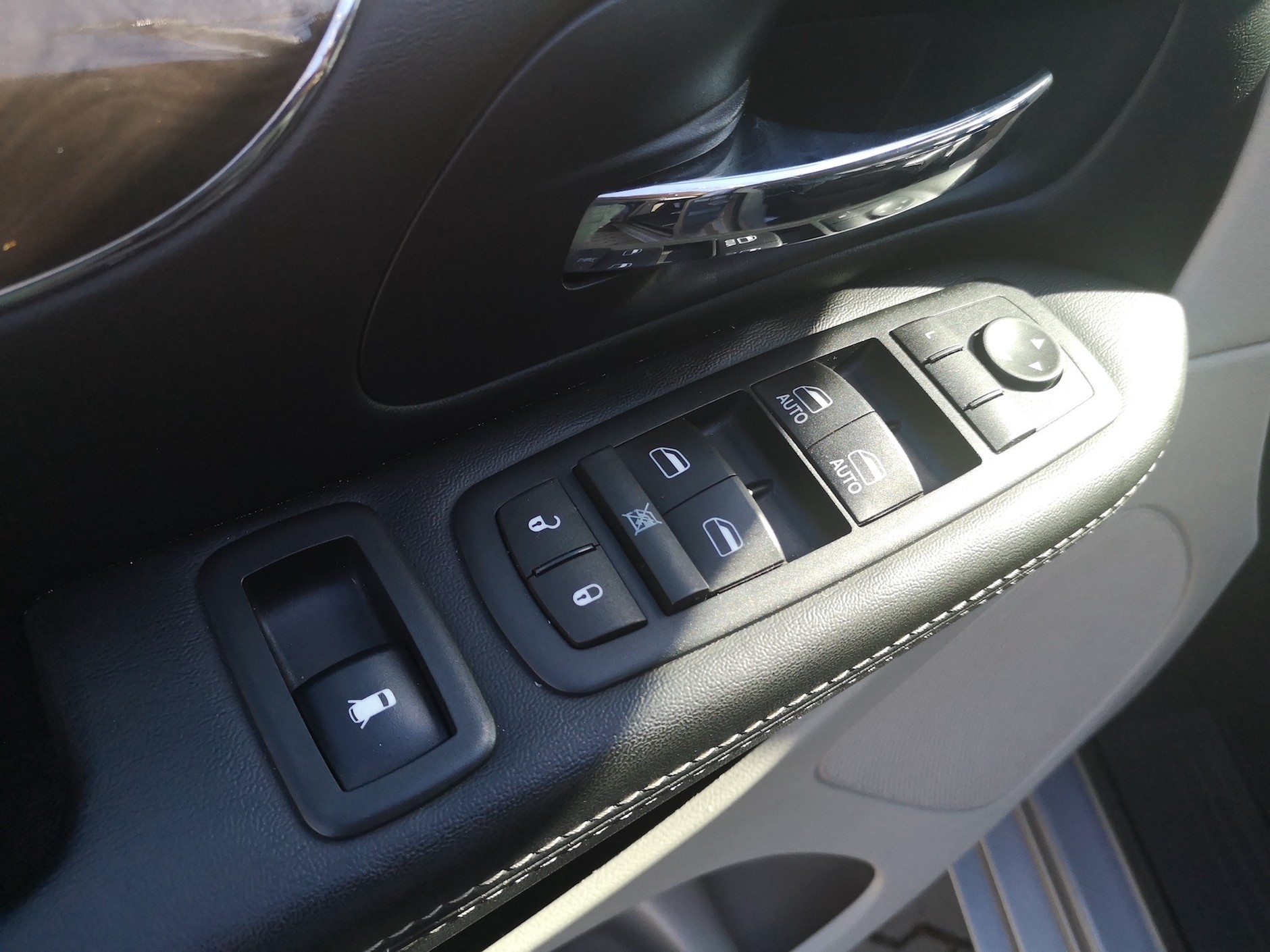 Auto z ogłoszenia – Chrysler Town&Country 2016