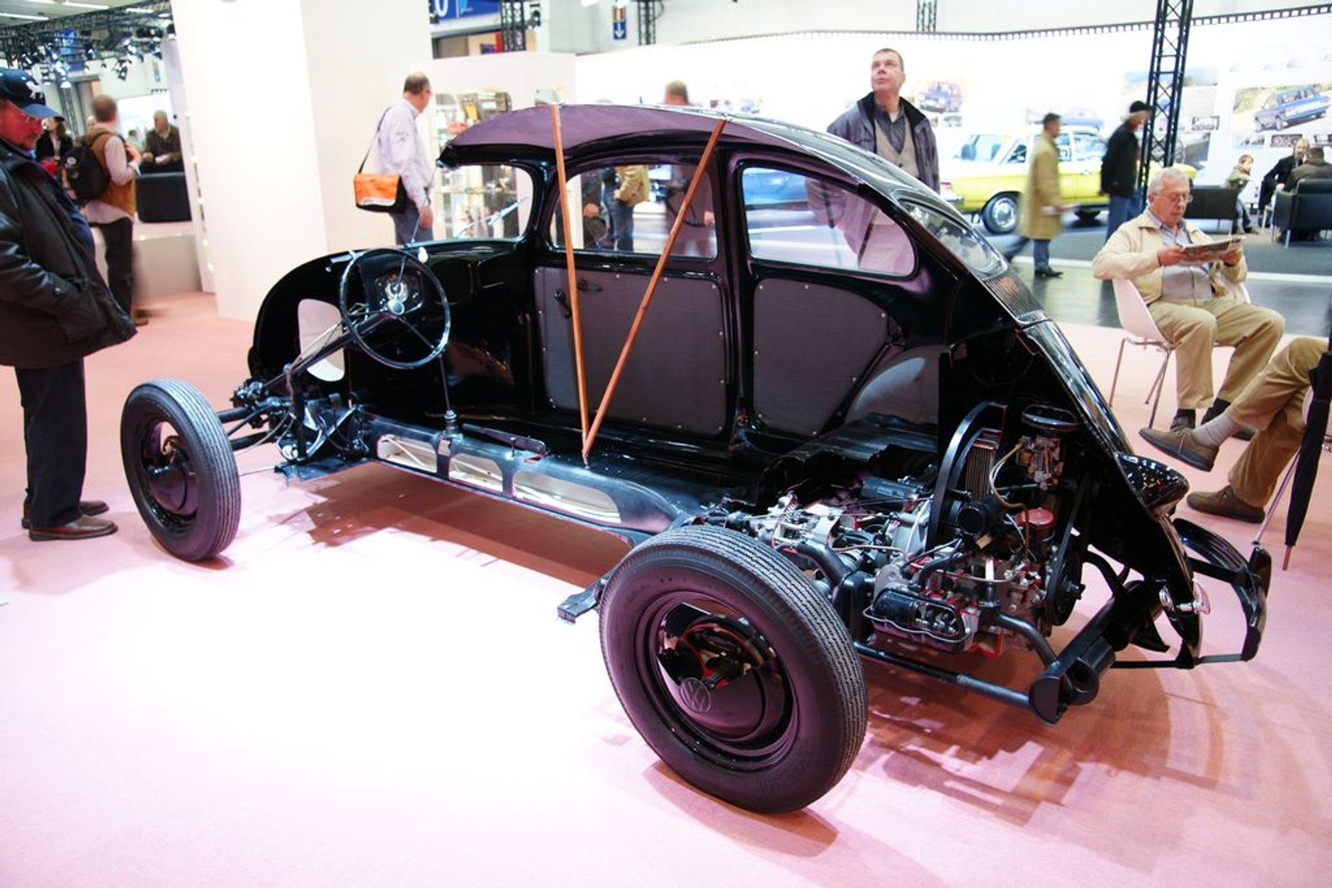 Techno Classica Essen 2010: targi rekordów - zaprzeczenie kryzysu w motoryzacji (galeria)