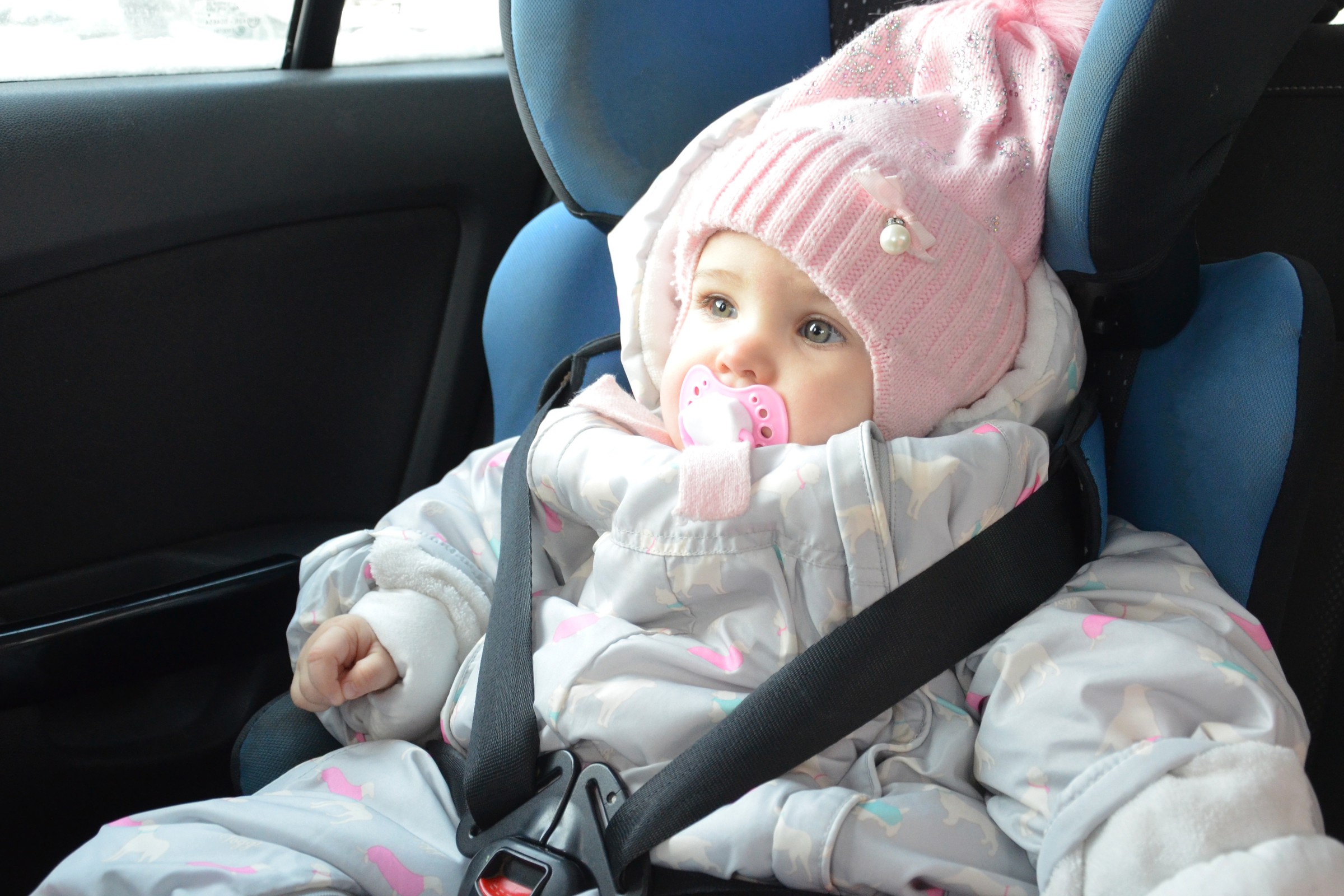 Rodzice zimą często popełniają ten błąd. Gruba sprawa, która ma przykre konsekwencje