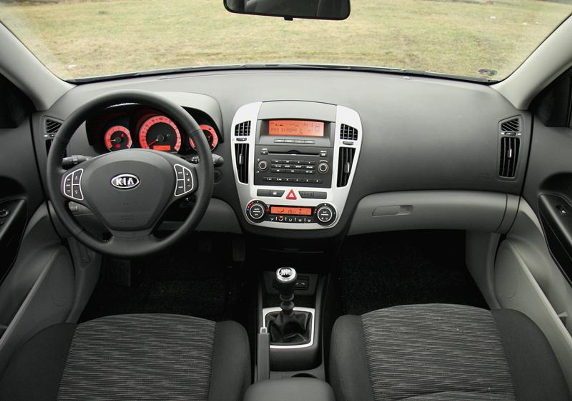 Kia Cee´d 1,6 EX – ostrzeżenie dla konkurencji!