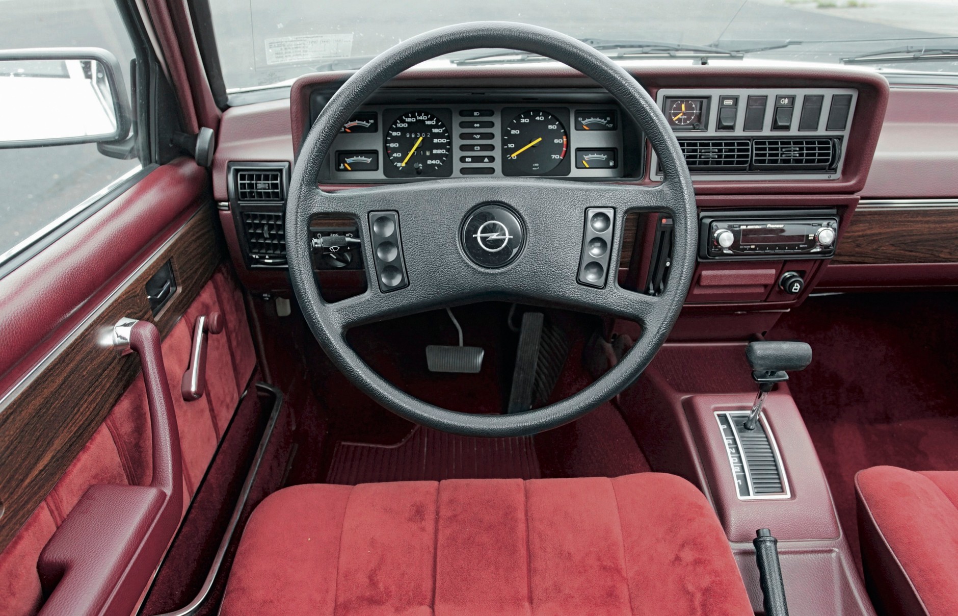 Opel Senator