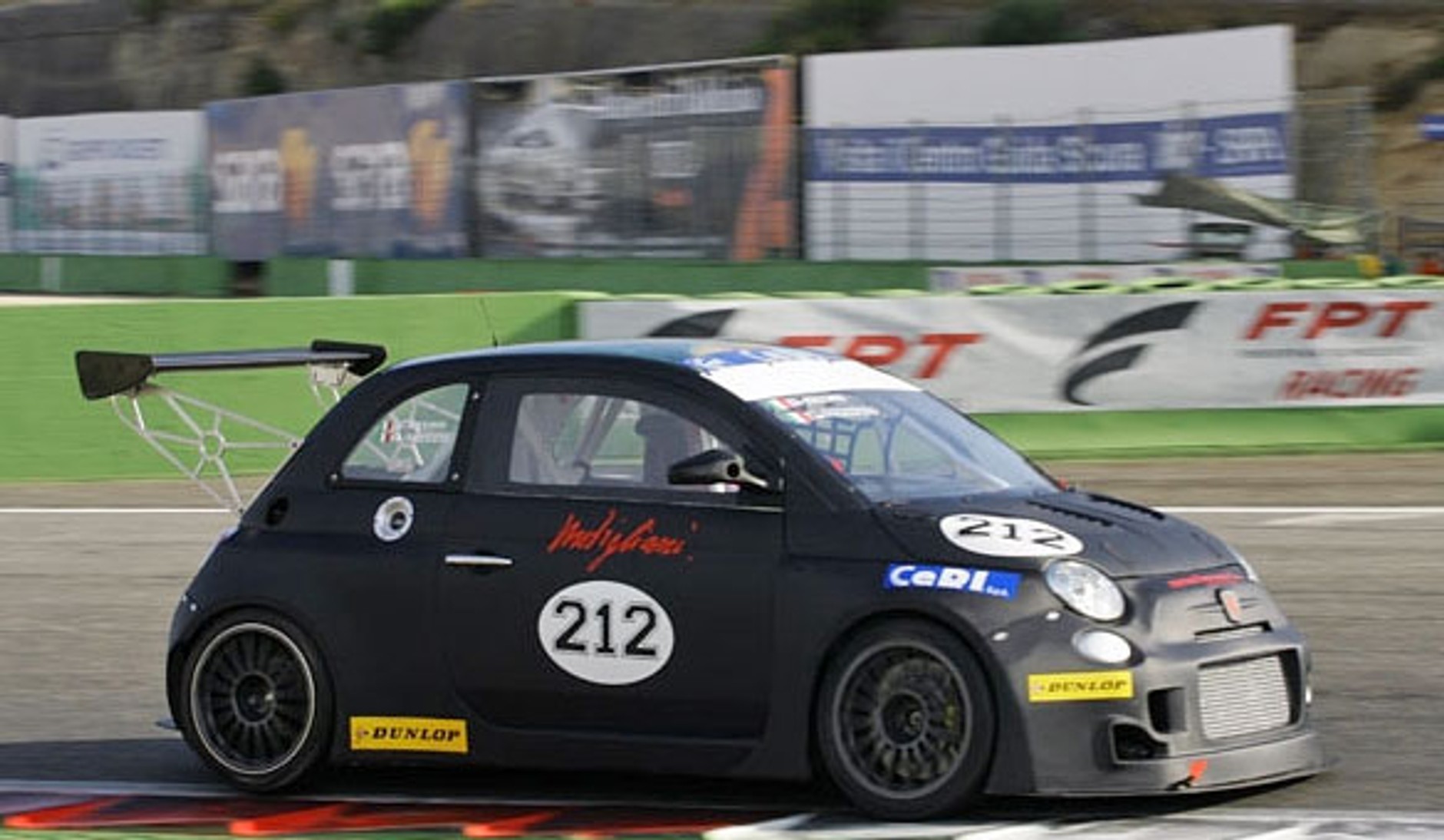 500 Corsa Cinquone by Romeo Ferraris: 320 koní dla Fiata 500