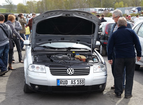 Tablice rejestracyjne - wyjaśniamy, czy możesz wrócić na kołach do domu