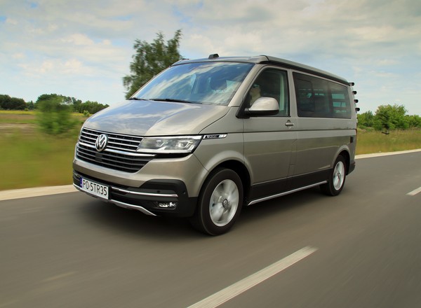 Volkswagen T6.1 California – wakacje na kołach