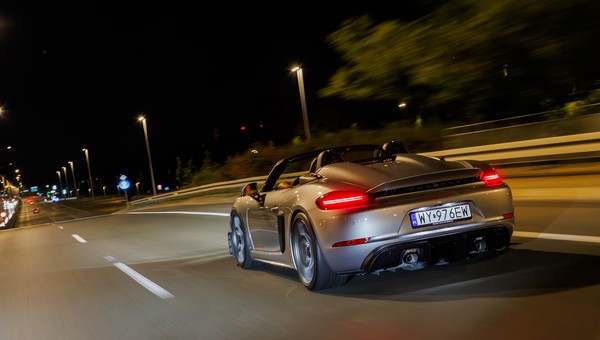 2025 Porsche 718 Spyder RS