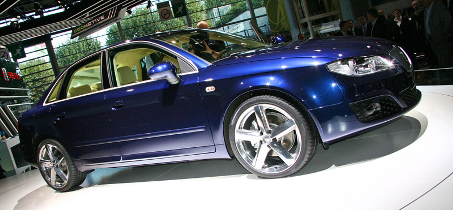 Paryż 2008: Seat Exeo – pierwsze wrażenia