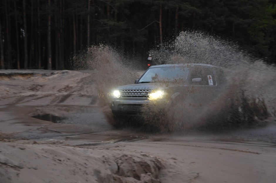 Freelander Active Trophy: fani jazdy w terenie spotkali się na poligonie
