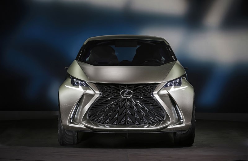 Lexus LF-SA