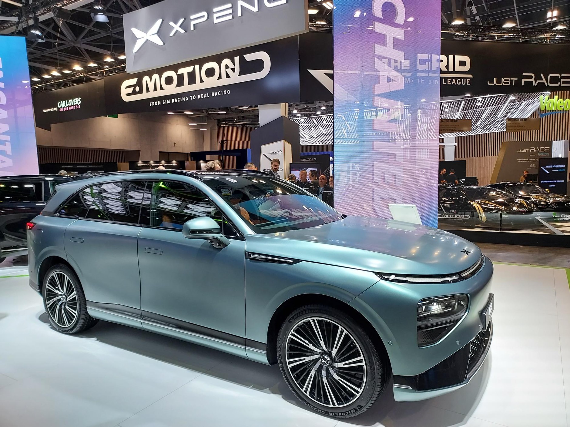 Salon samochodowy w Paryżu 2024