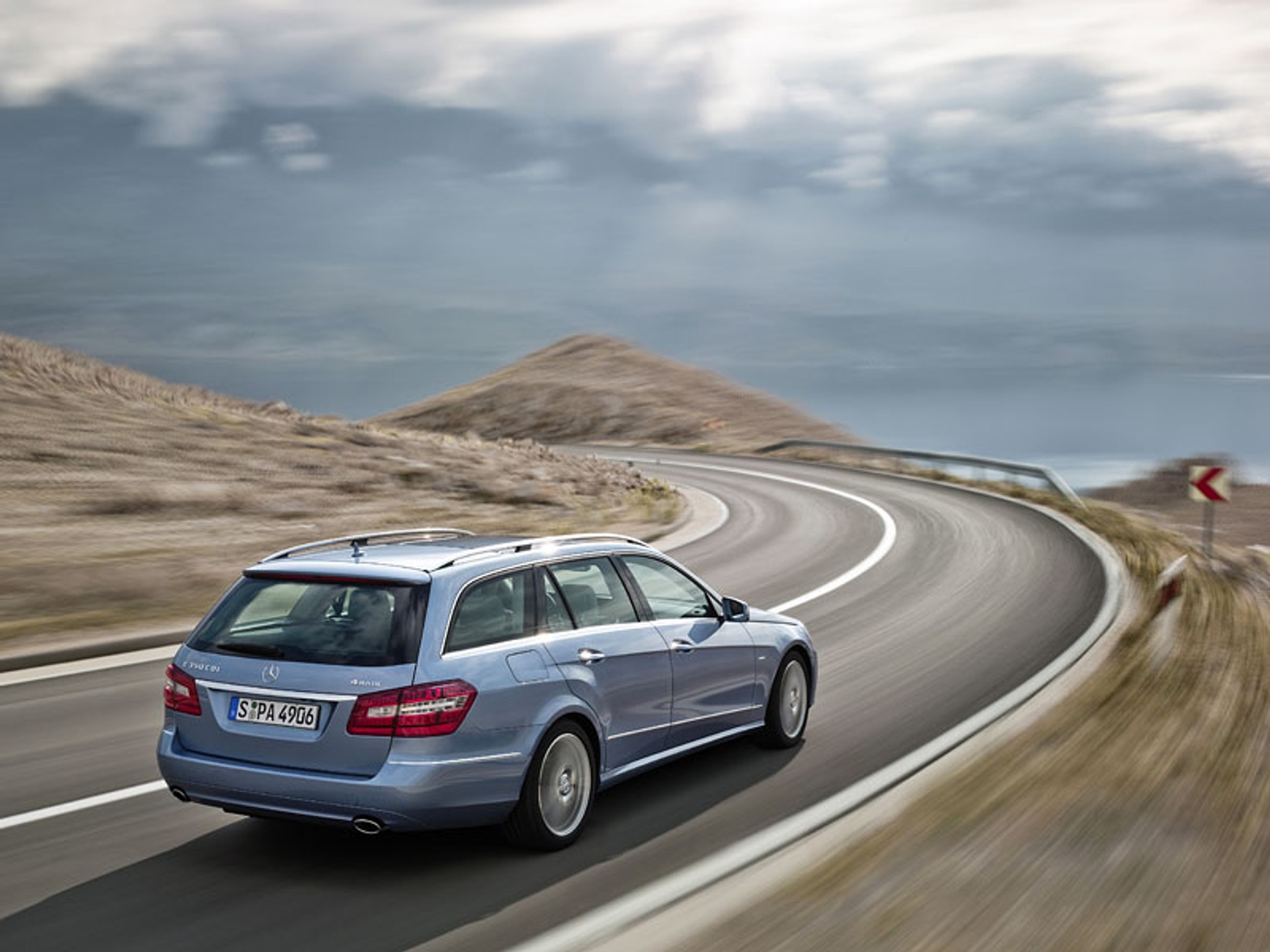 Mercedes-Benz: Klasa E kombi dostępna już w ofercie w Polsce! (ceny)