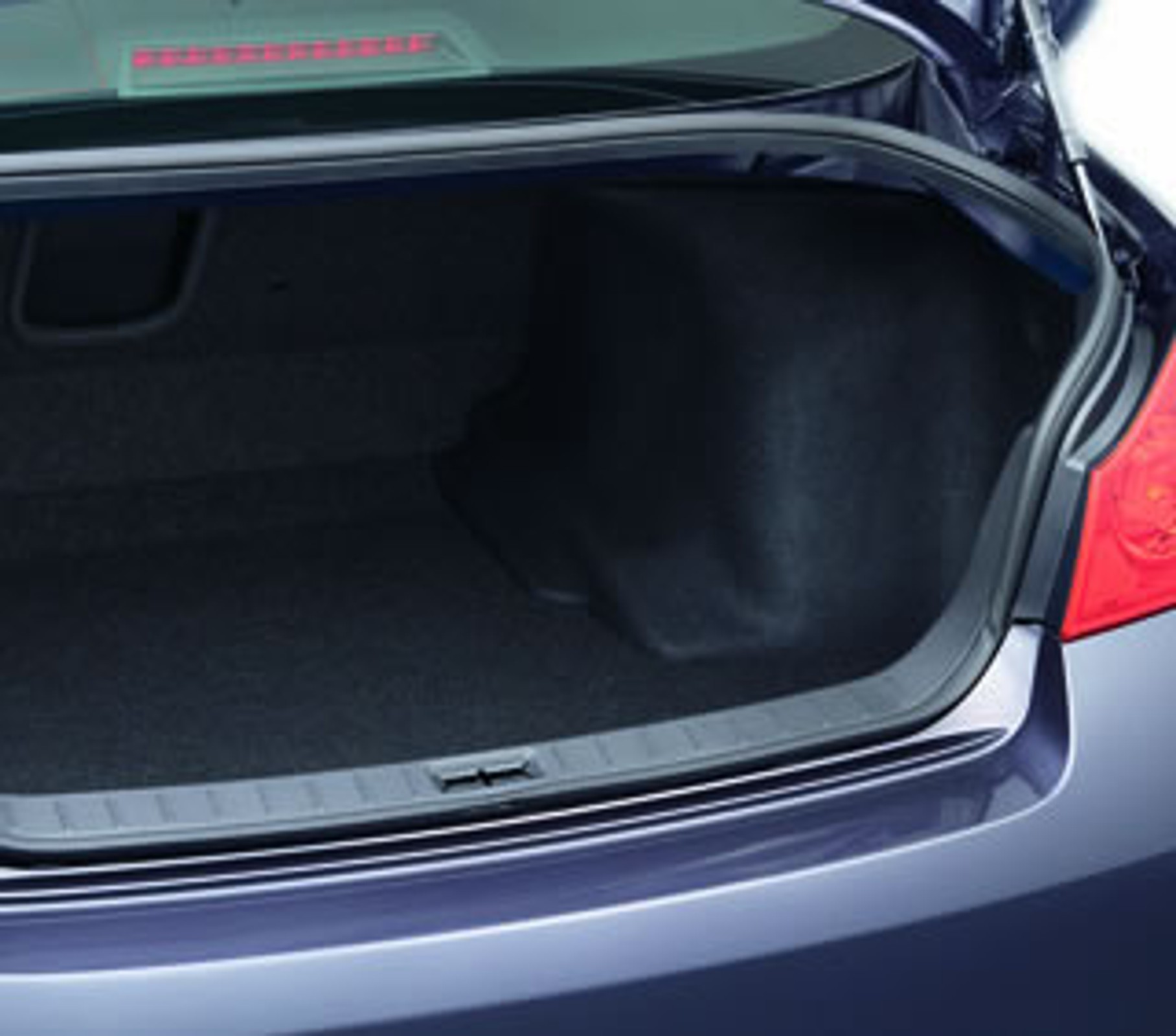 Nowy Nissan Skyline po raz dwunasty