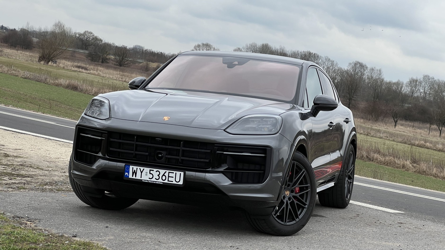 Porsche Cayenne GTS Coupe (model roku 2025)