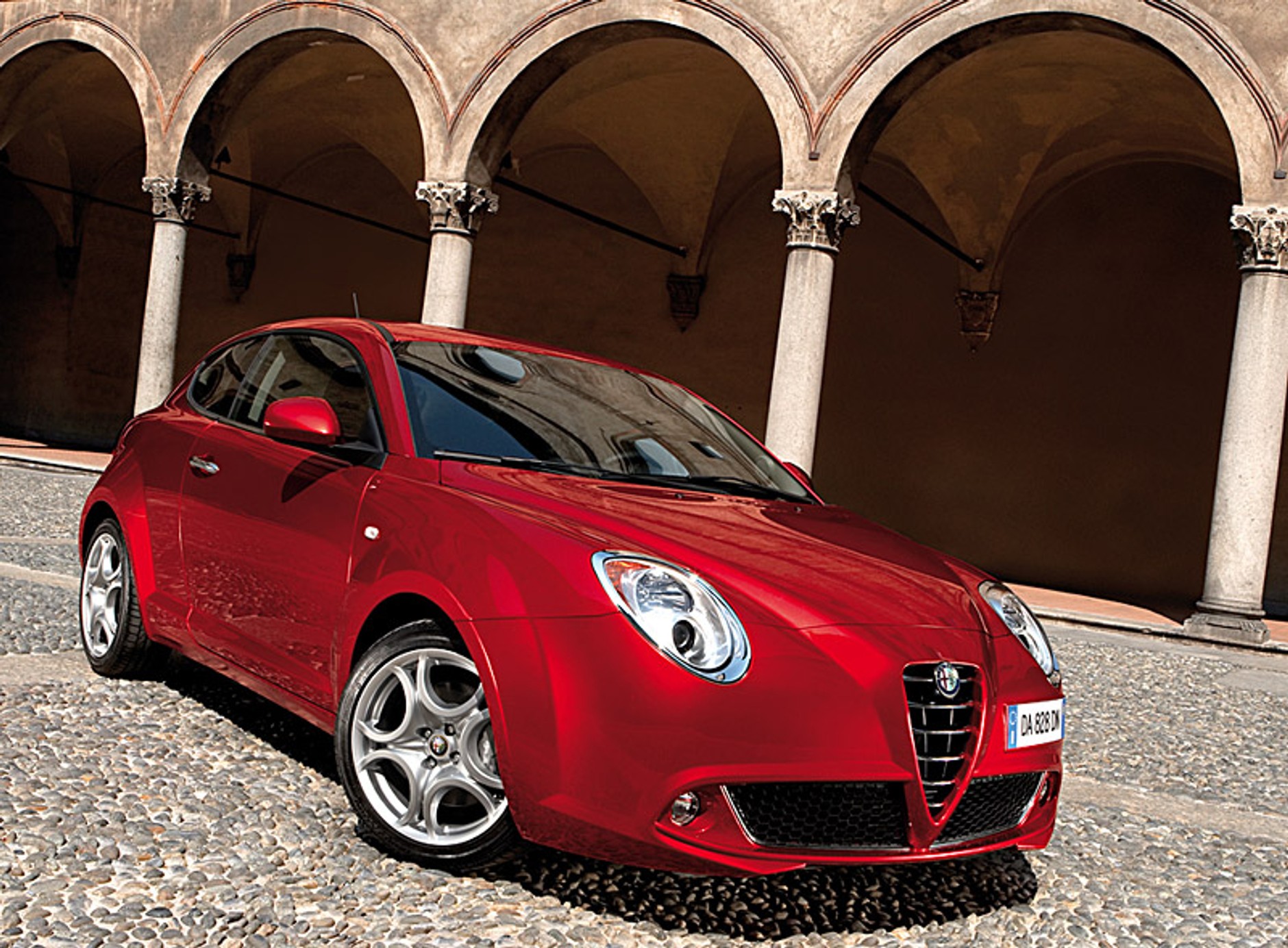 Nowe silniki dla Alfa Romeo MiTo – 1,3 JTD (90 KM) i 1,4 T-JET (120 KM)