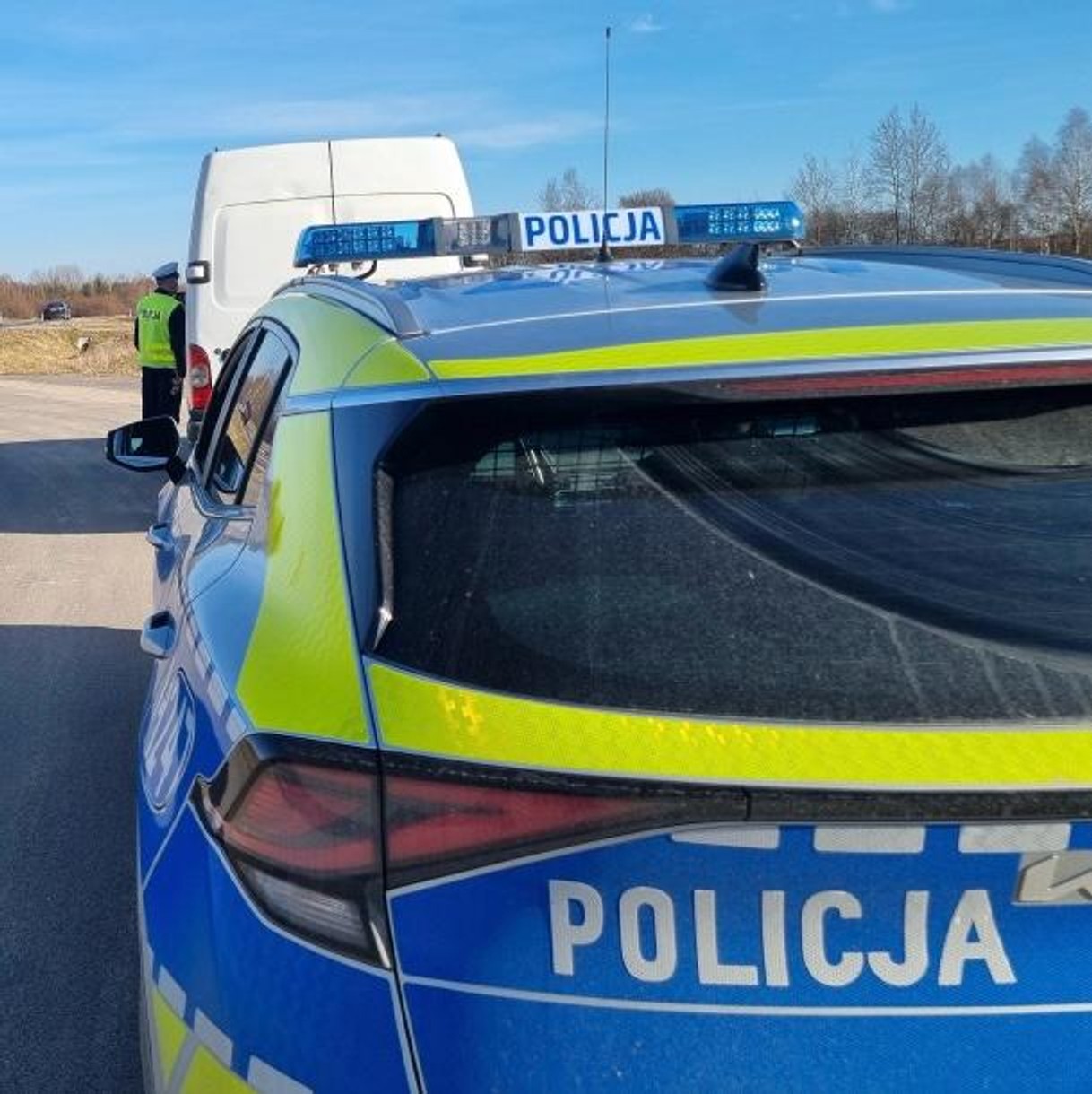 Policjanci zatrzymali 11 kurierów. Prowadzili pod wpływem alkoholu i narkotyków