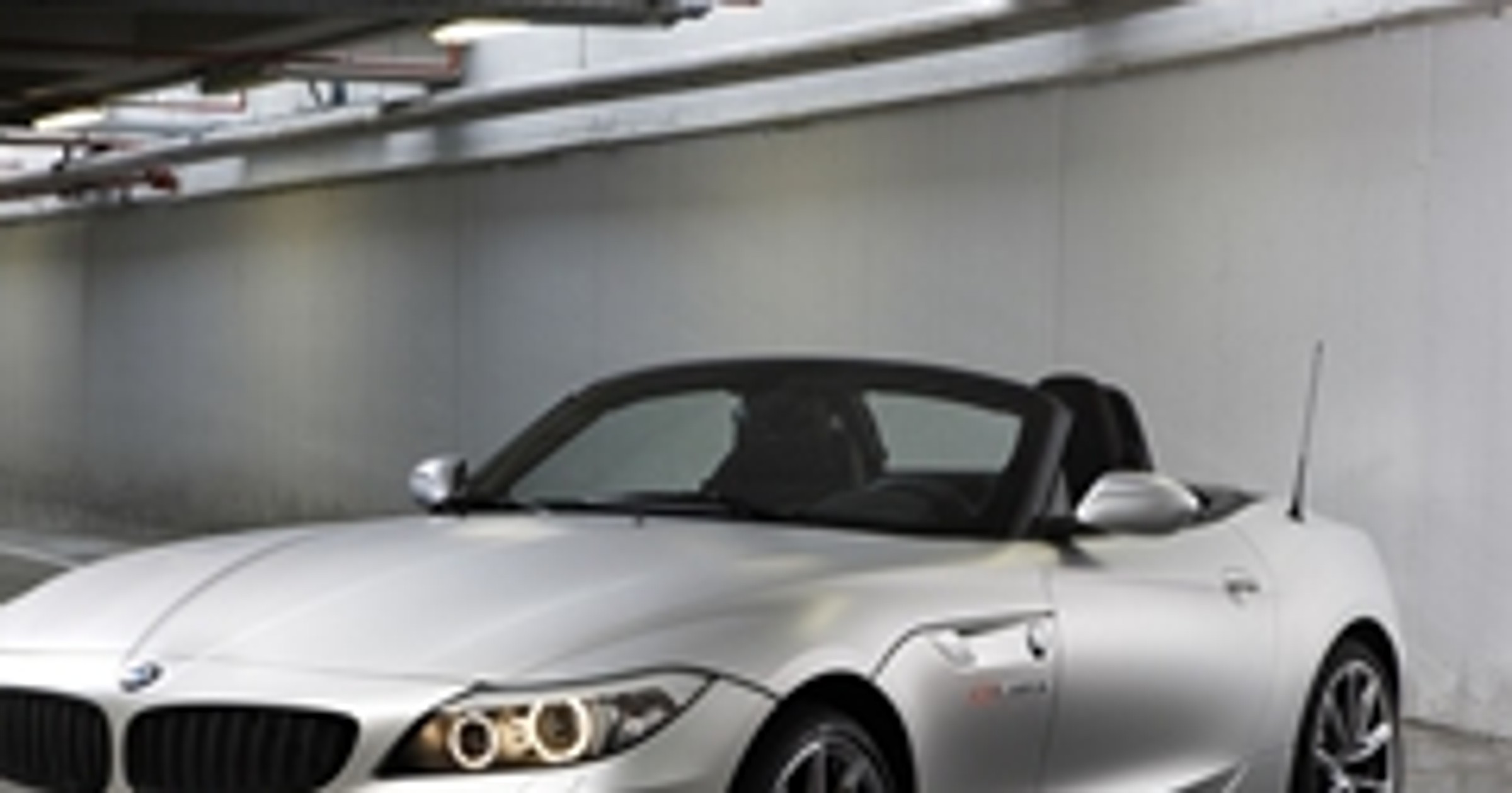 BMW Z4 Mille Miglia - 99 sztuk na 70. urodziny 
