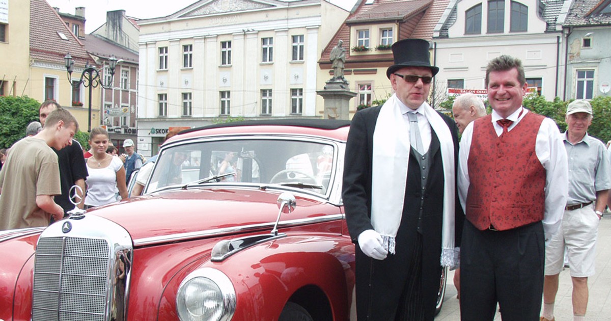 Zlot Zabytkowych Mercedesów w Szczecinie. Gwiazdą 100-letni model