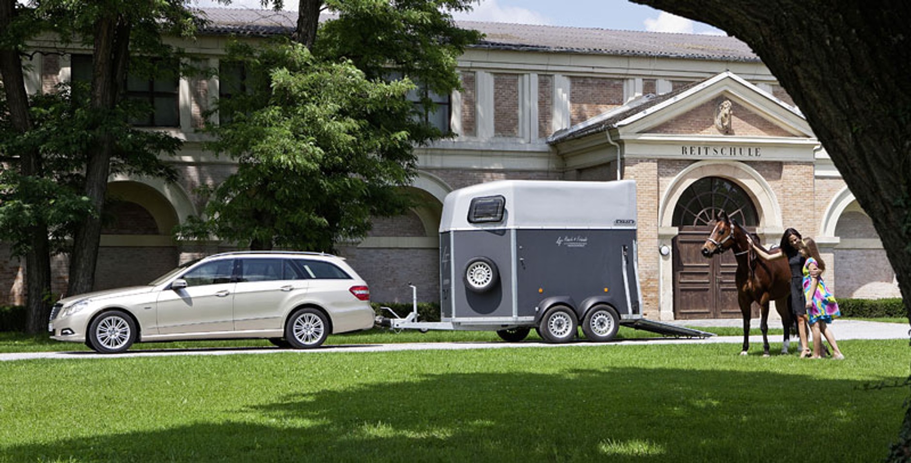 Mercedes-Benz: Klasa E kombi dostępna już w ofercie w Polsce! (ceny)