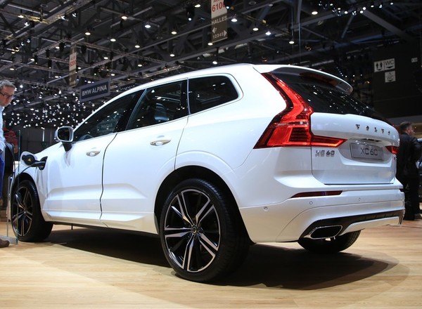 Mamy już polskie ceny nowego Volvo XC60