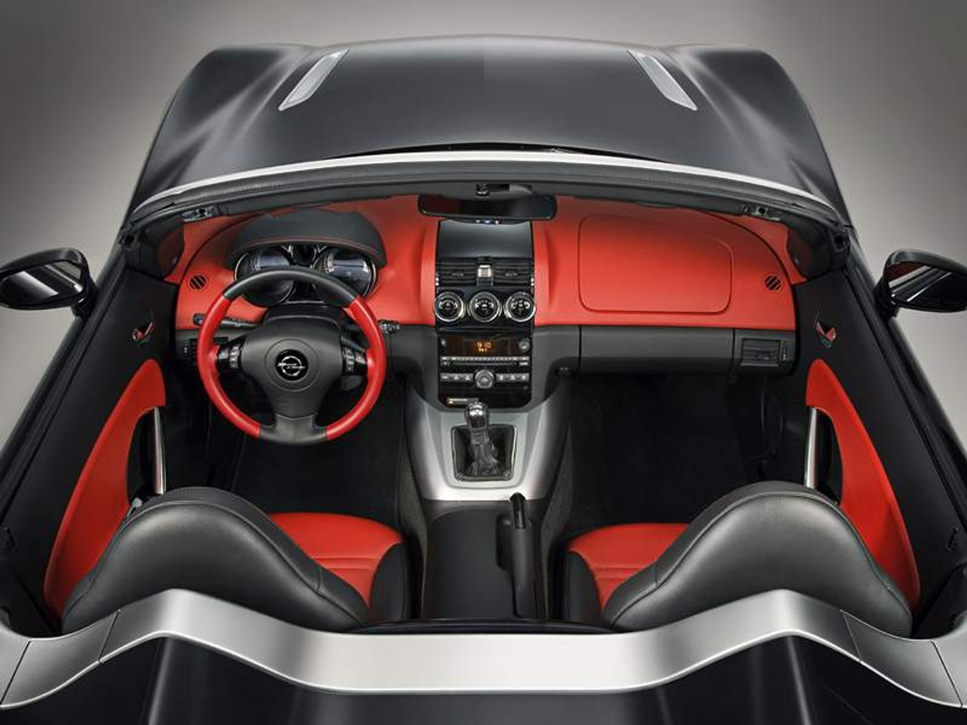 Genewa 2007: Opel GT kabrioletem roku