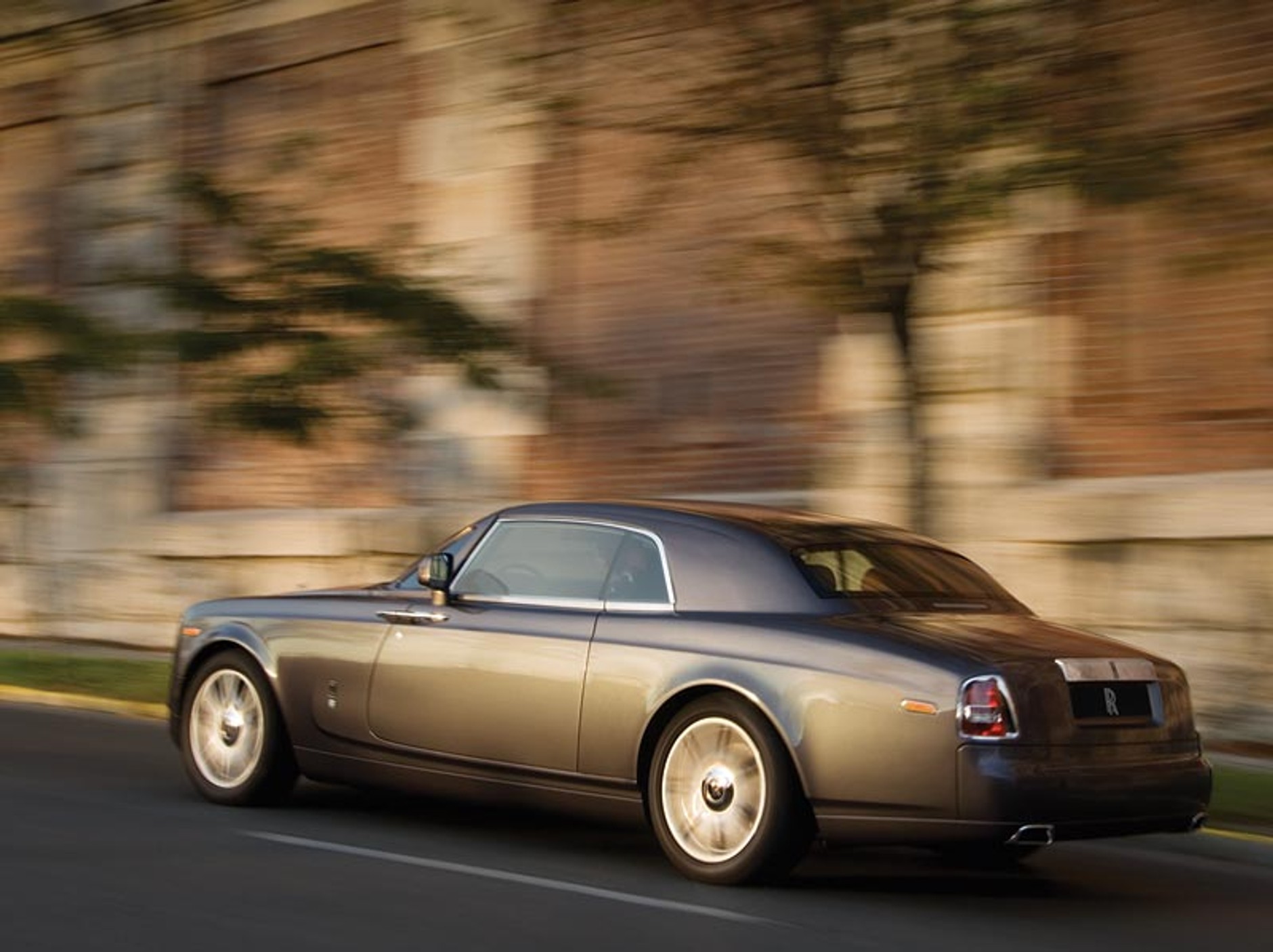 Genewa 2008: Rolls-Royce Phantom Coupé - dwudrzwiowy arystokrata