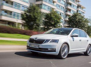 Skoda Octavia L&K 2.0 TDI 4x4 – Skoda na bogato | TEST
