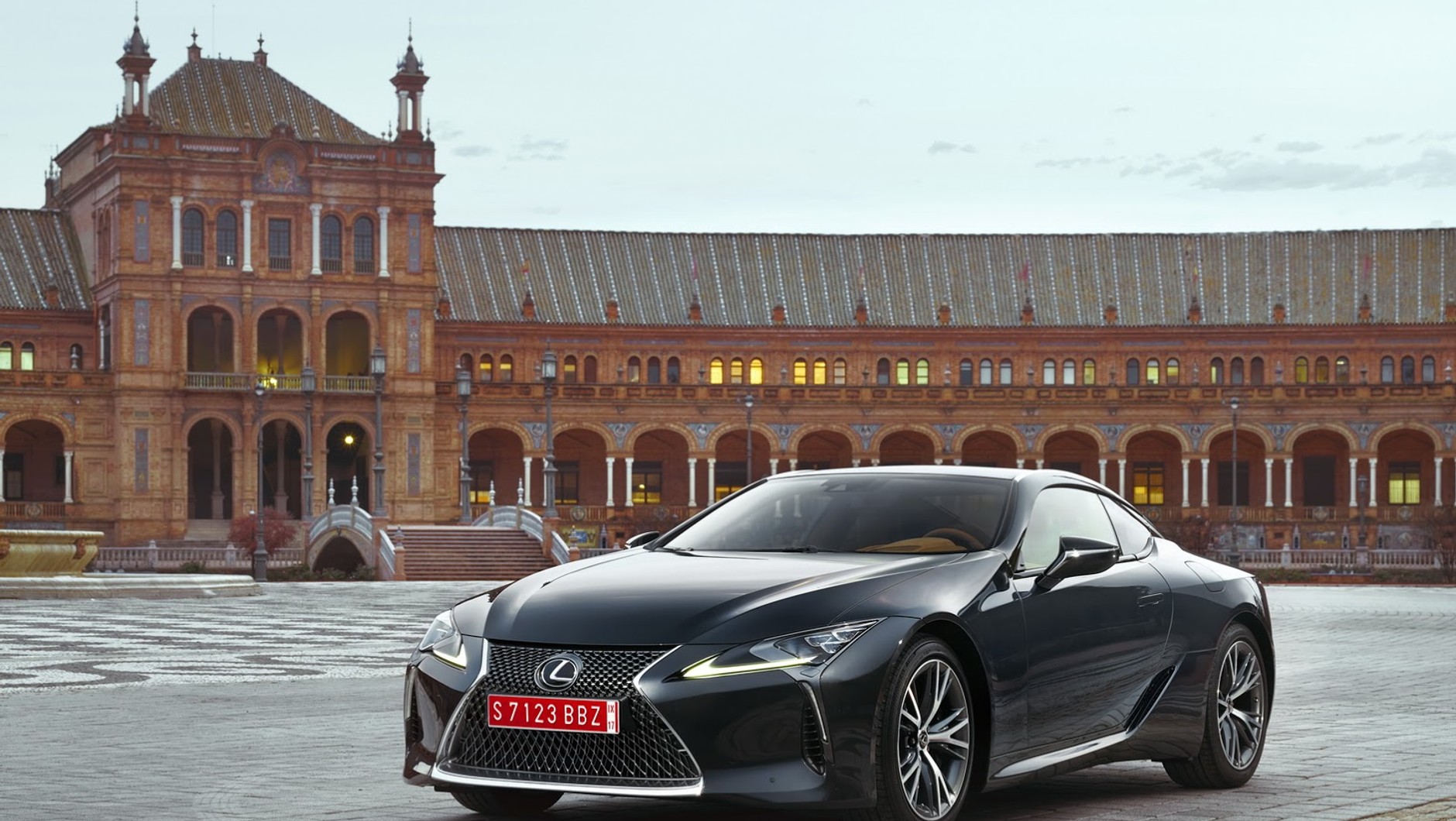 Lexus LC