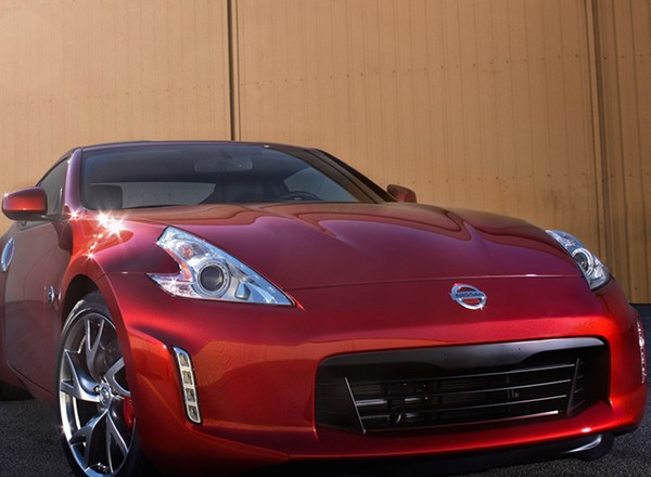 Nissan 370Z z nową twarzą