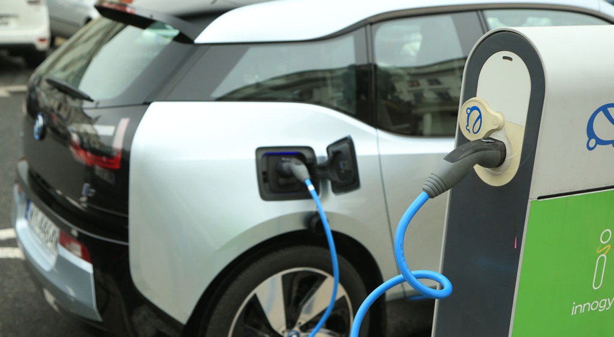 Eksperci sprawdzili 7 tys. aut elektrycznych. Oto prawda o żywotności baterii