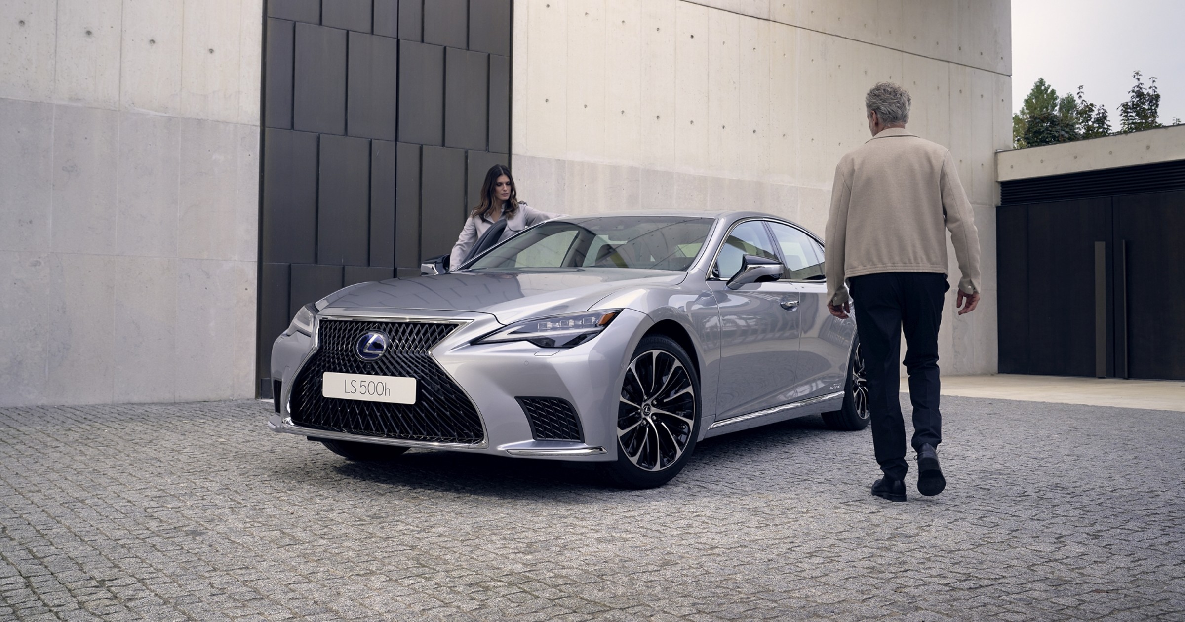 Lexus LS500h