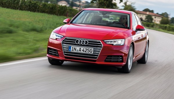 Audi A4 B9 2015-2019 (przed face liftingiem)