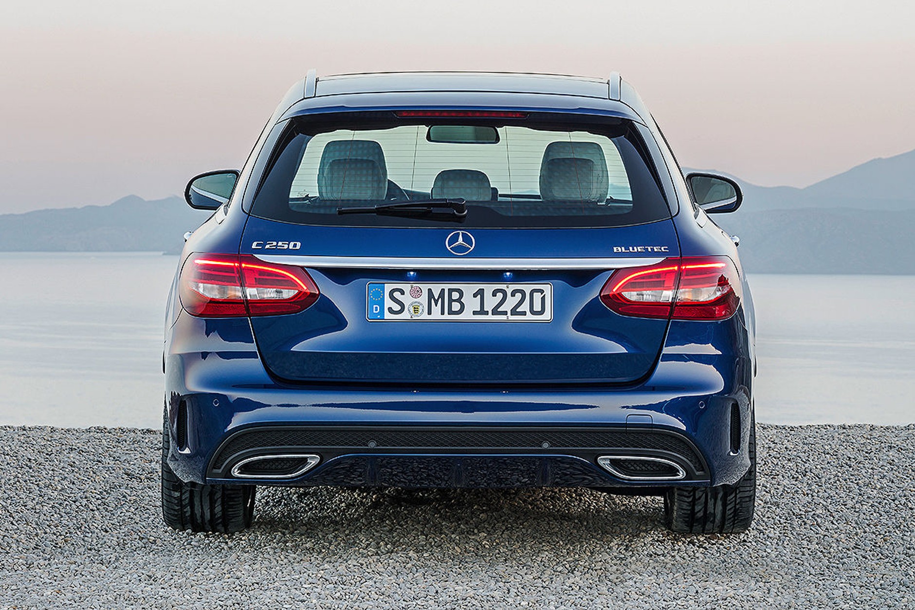 Jak jeździ Mercedes klasy C w wersji kombi?