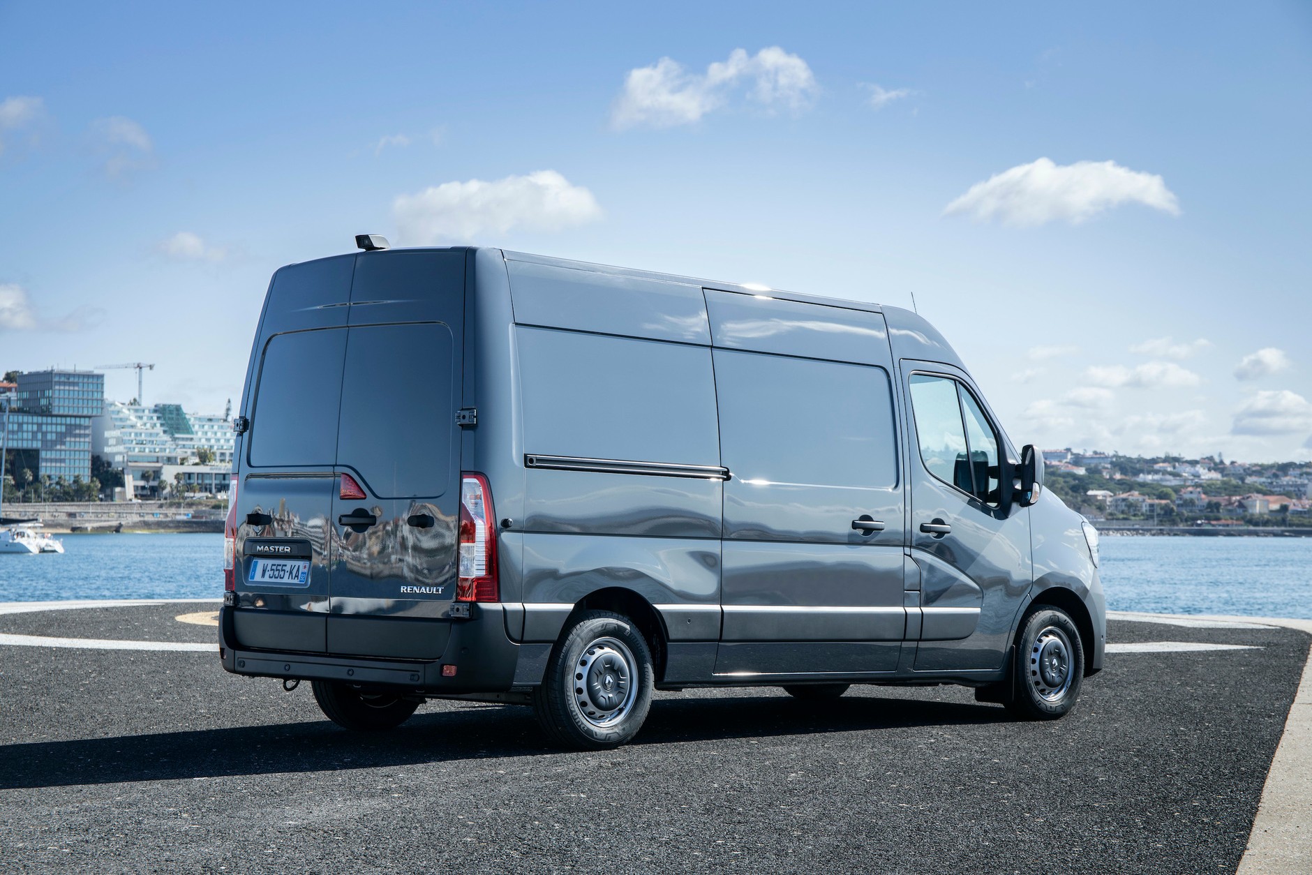 Renault Trafic i Renault Master – modele do zadań specjalnych