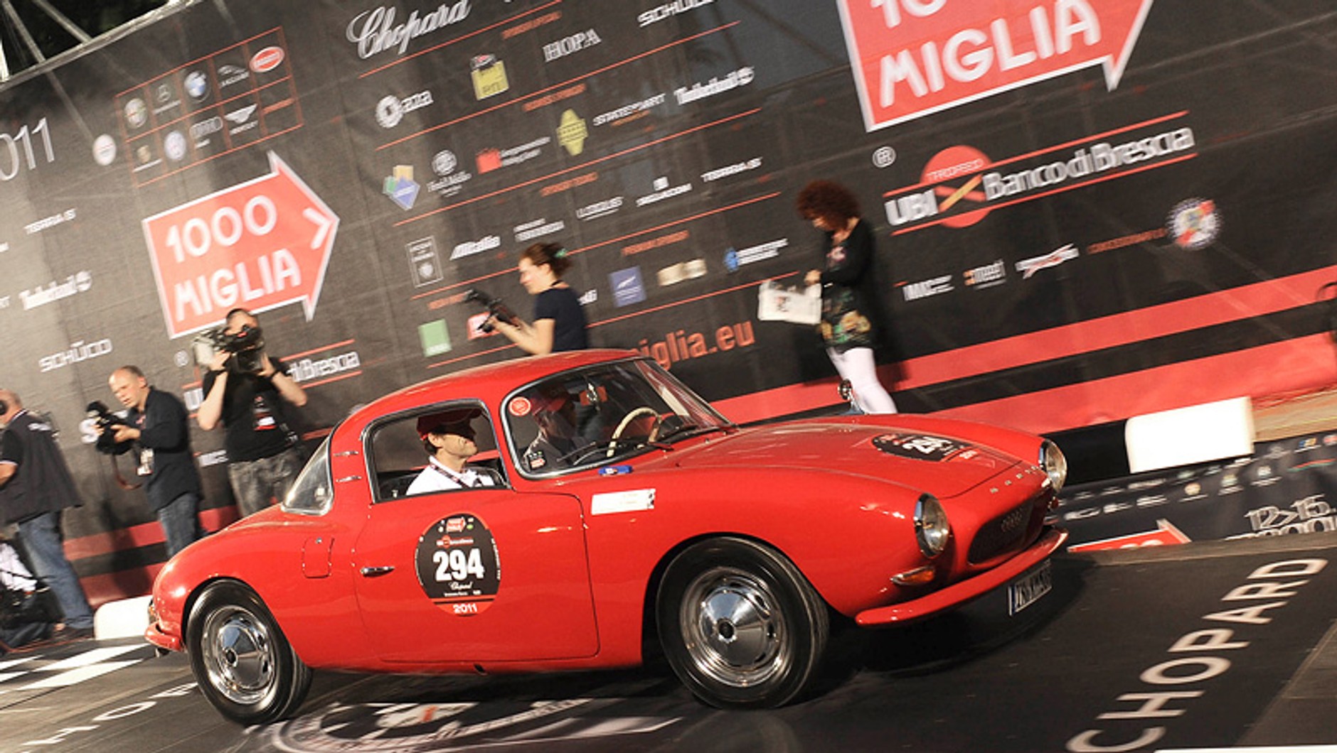 Zobacz zdjęcia z Mille Miglia 2011