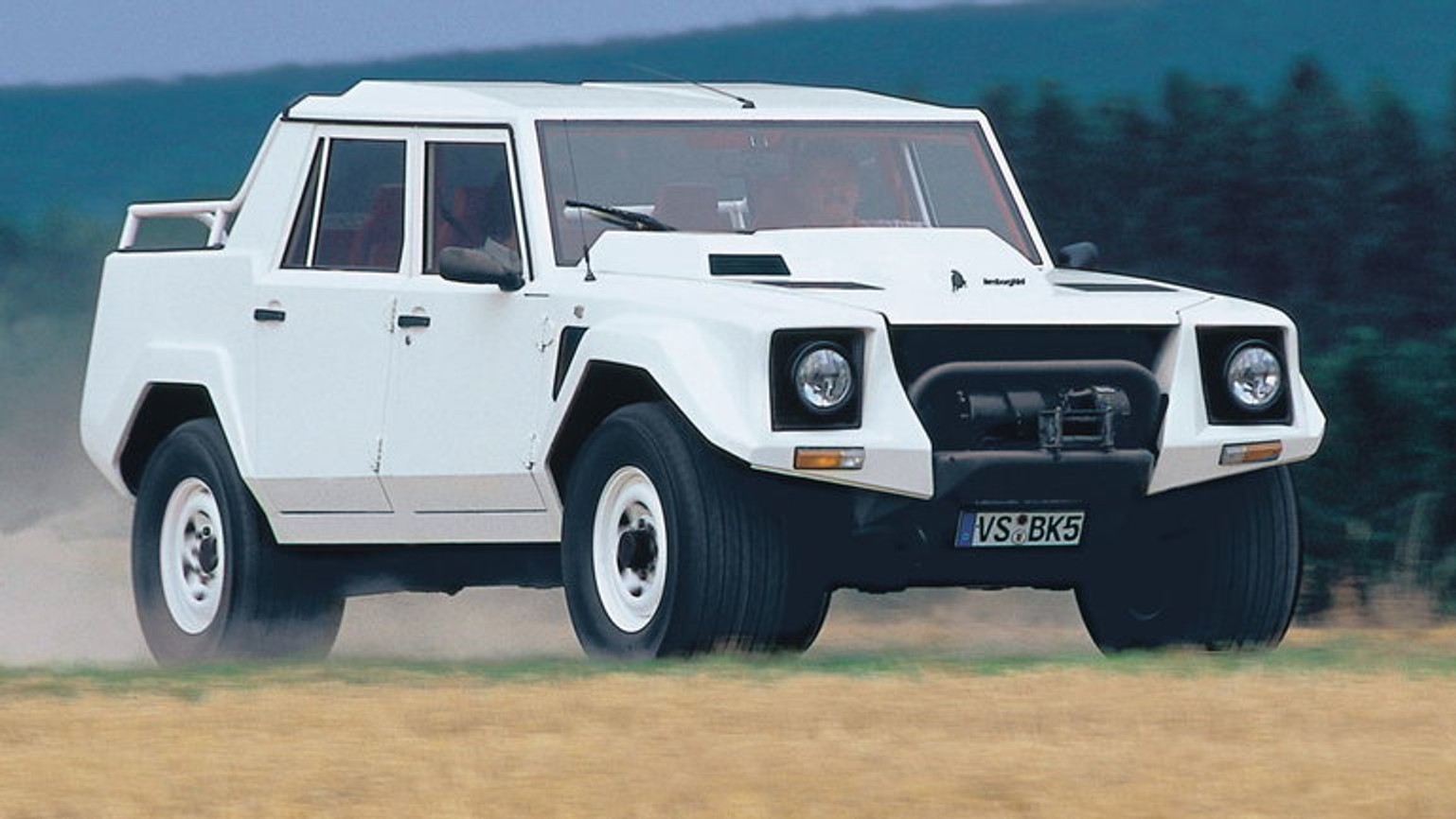 Lamborghini LM002