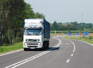 Drogi 2+1 miały być fenomenem w Polsce, ale wyszło, jak wyszło. Odpowiadamy, czym są i po co powstały