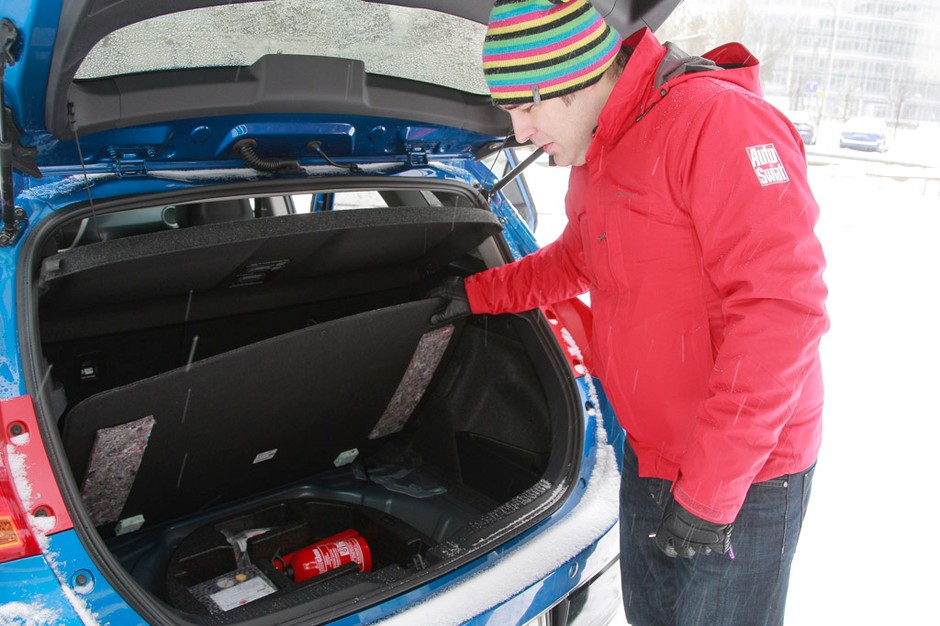 Auto Świat Test Team sprawdza nową Toyotę Auris - zdjęcia