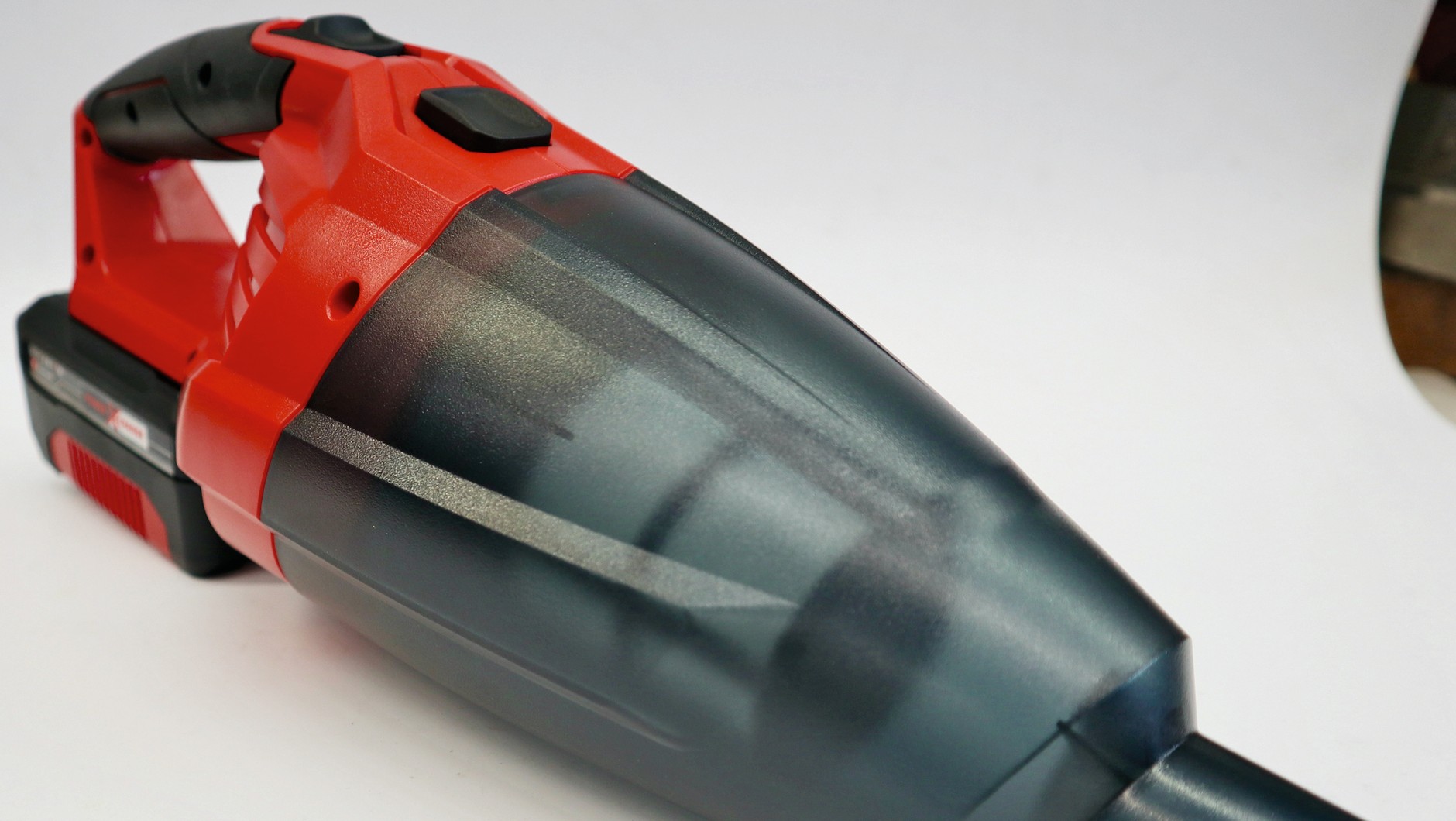 Test odkurzaczy do auta: Einhell TE-VC 18