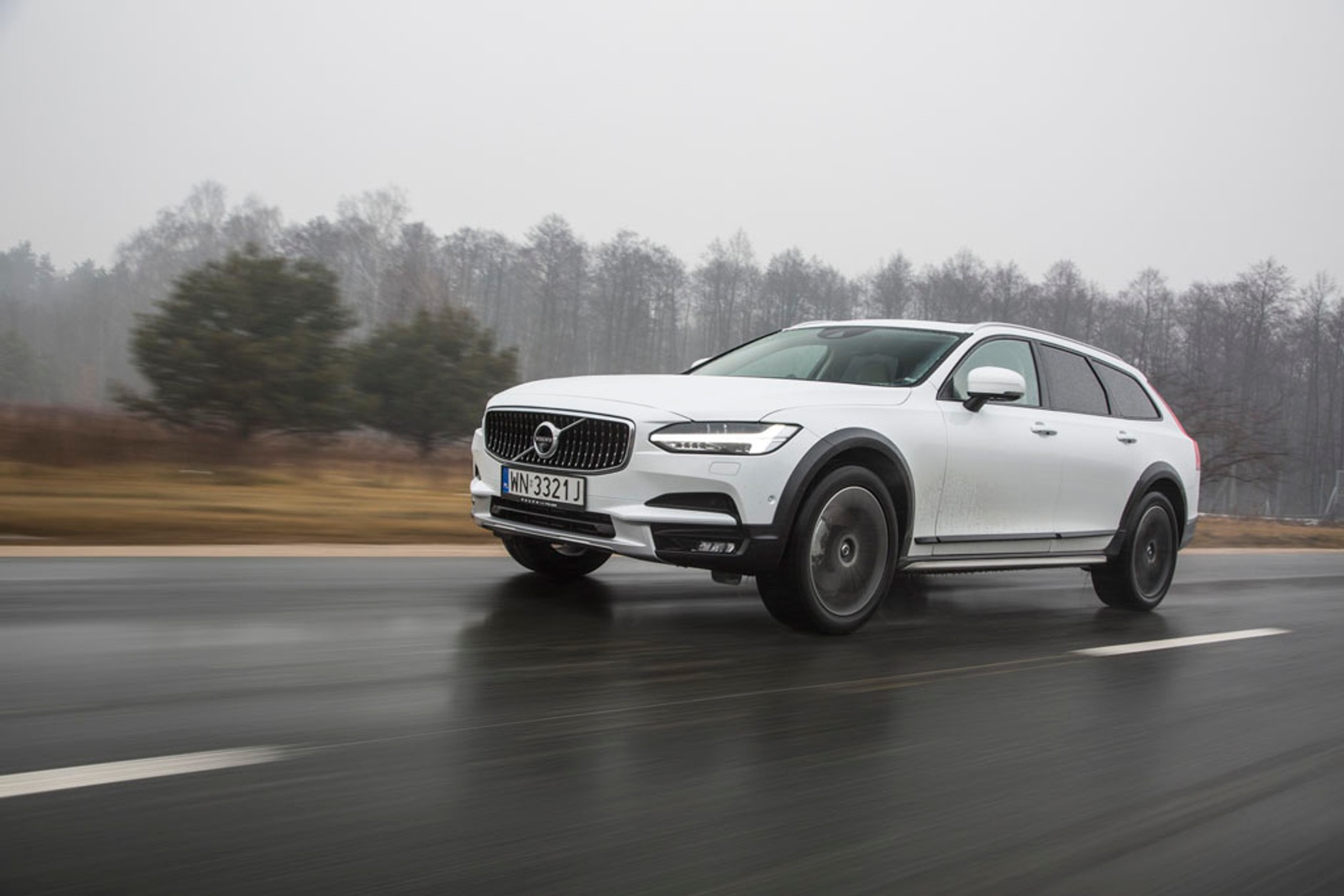 Volvo V90 Cross Country T6 - kombi krajoznawcze