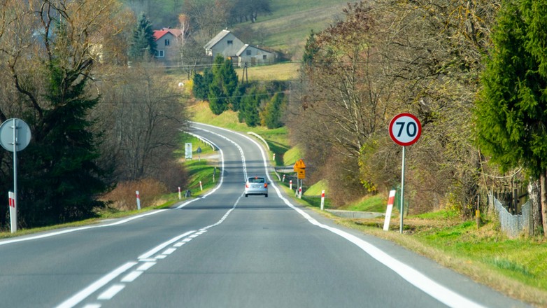 Kiedy ograniczenie prędkości jest kasowane?