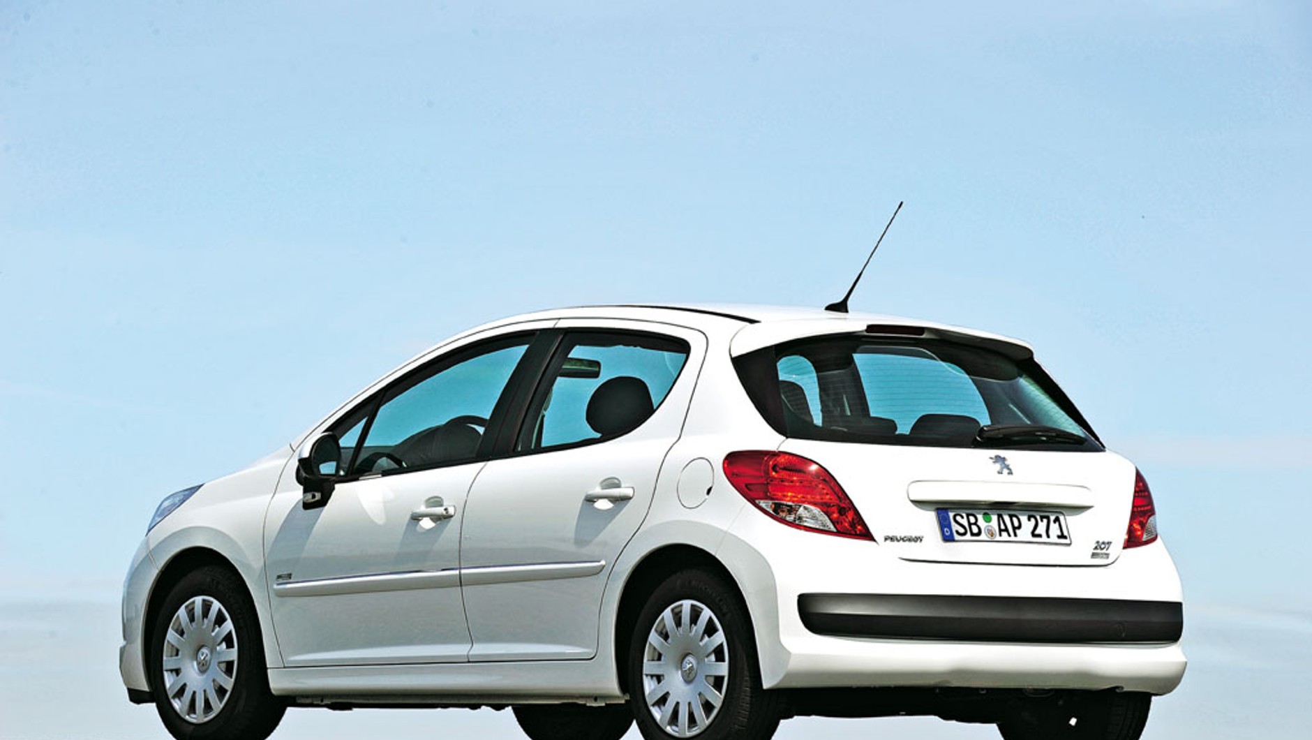 Peugeot 207 niby segment B, ale w środku niemal auto kompaktowe.