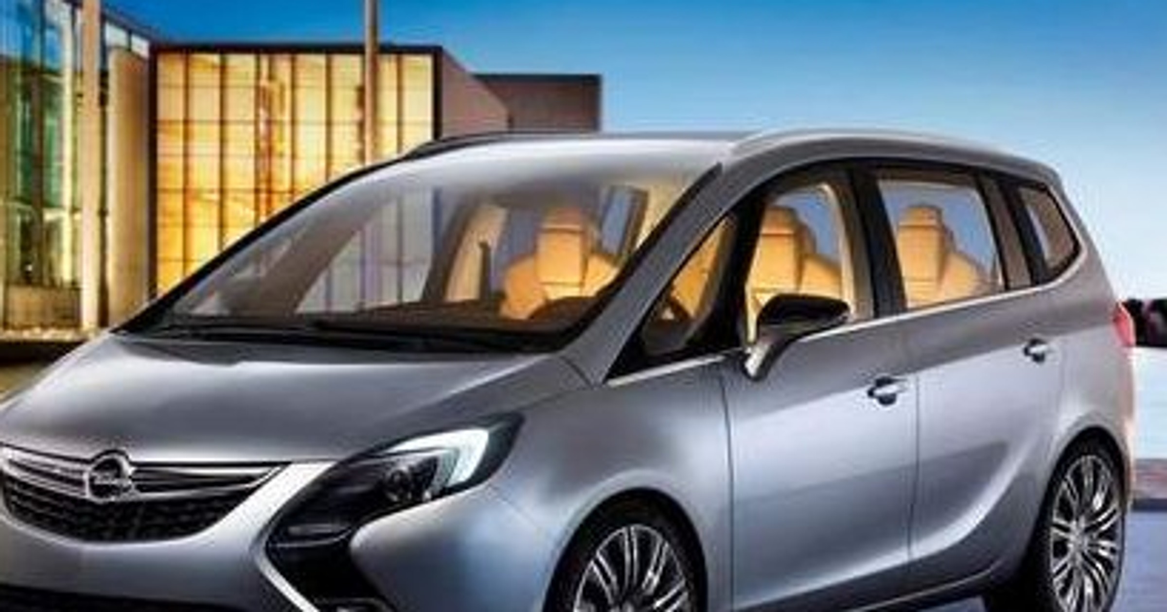 Kiedy do sprzedaży trafi nowy Opel Zafira?