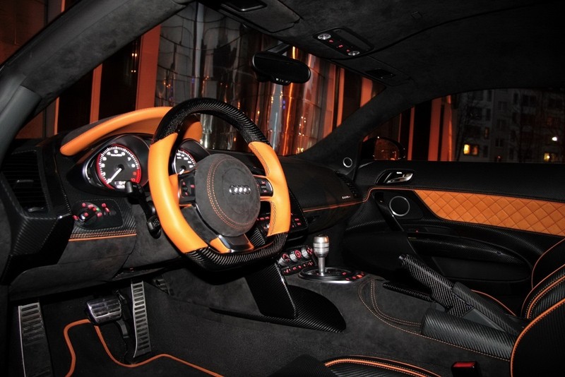 Audi R8 Hyper Black