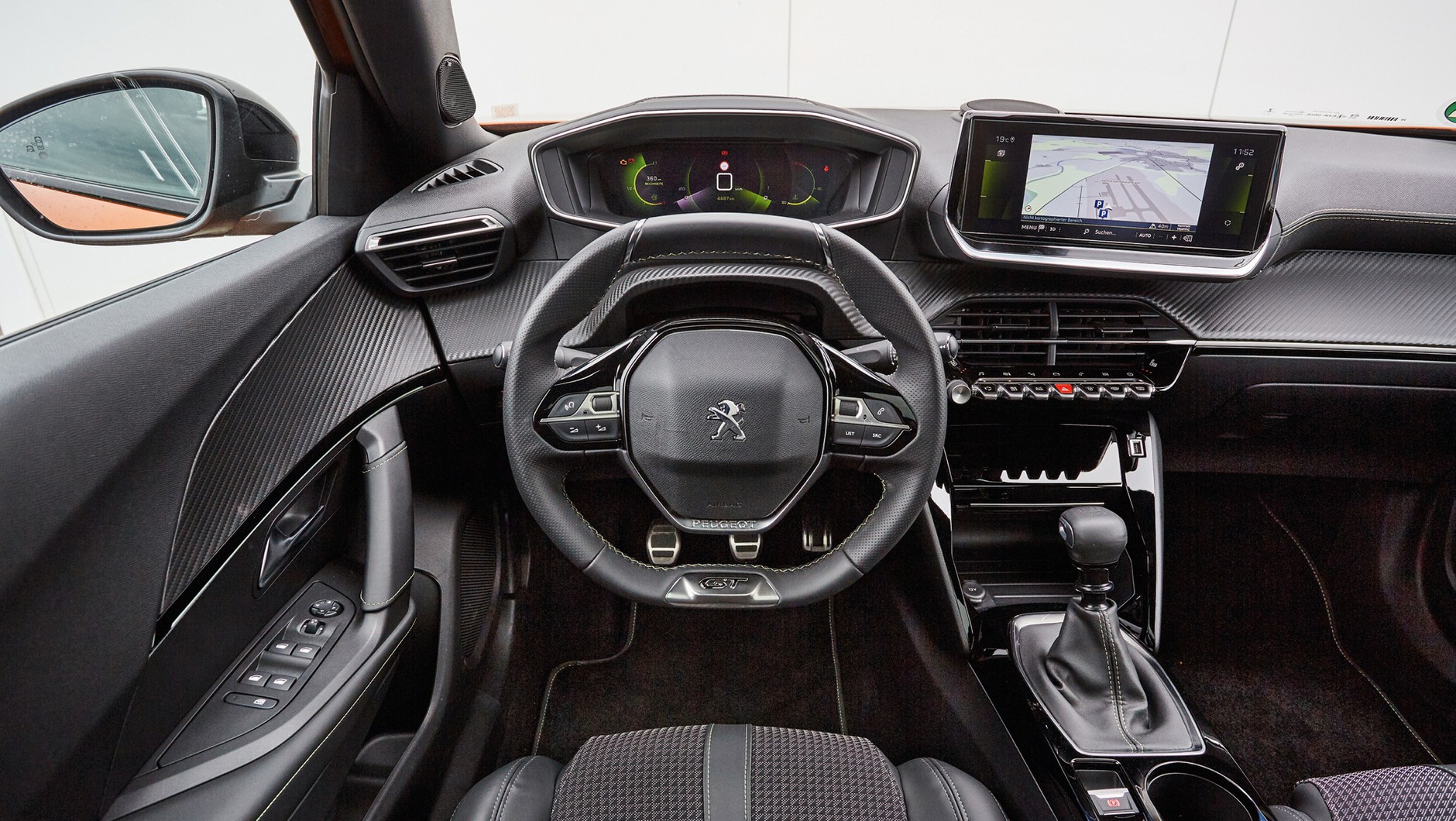 Peugeot 2008 - kokpit