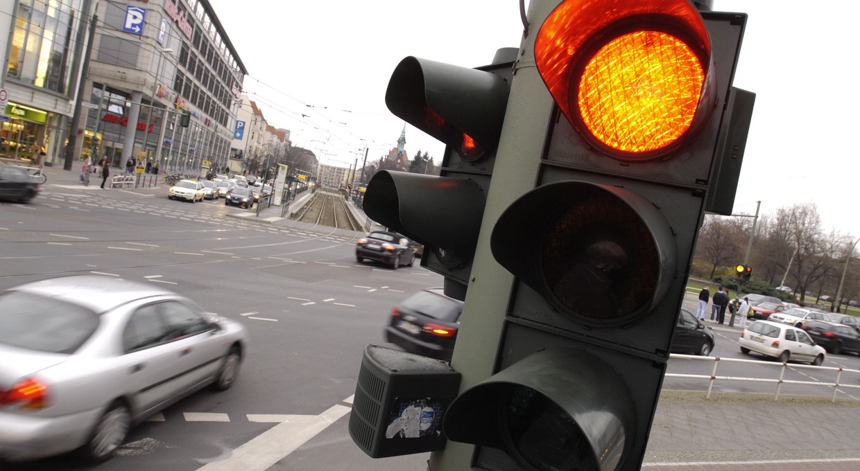 Tutaj słono zapłacisz za przejazd na czerwonym świetle!