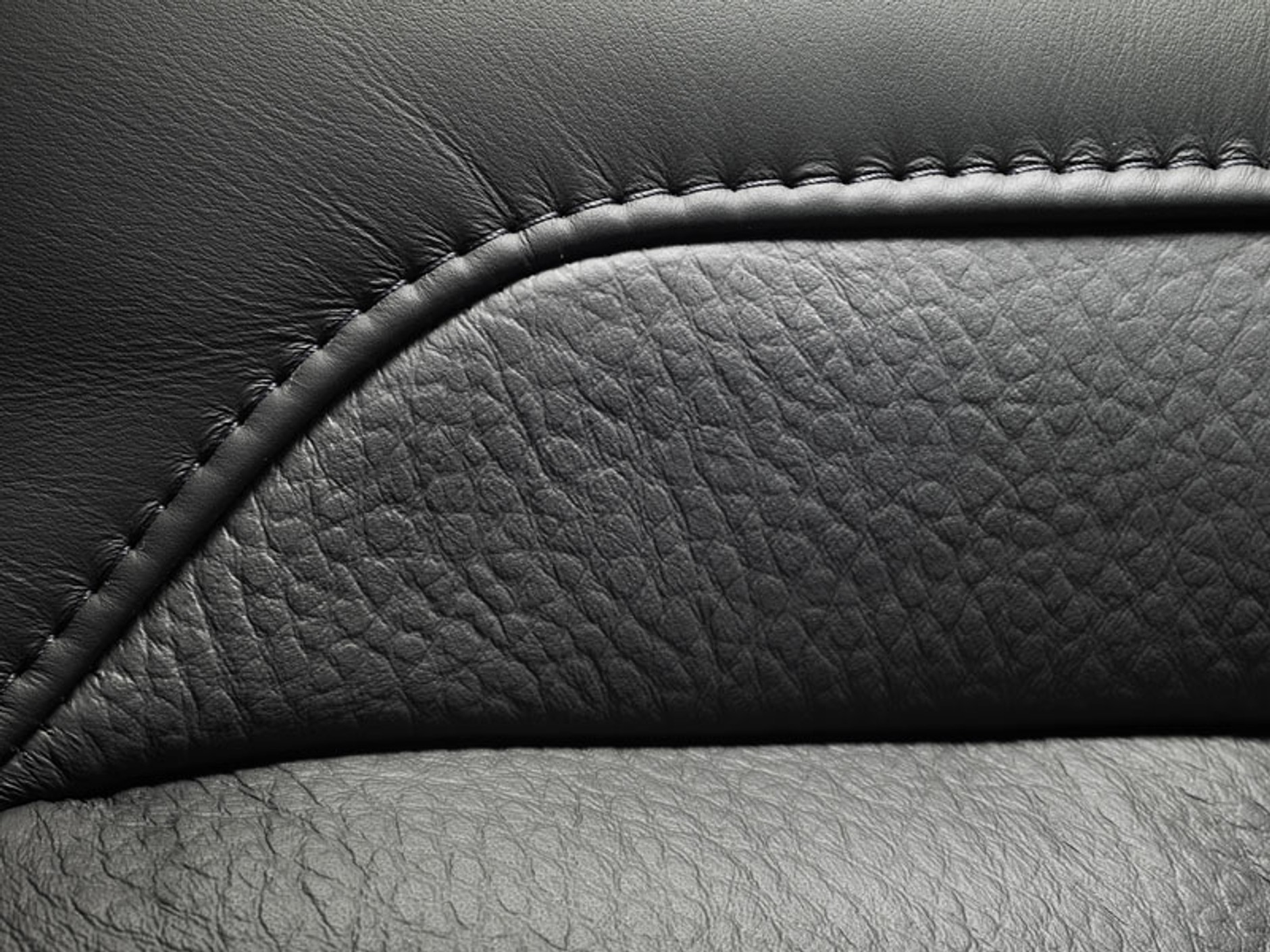 Genewa 2009: Volvo S80 – facelifting, sportowe zawieszenie i nowe 5-cylindrowe silniki