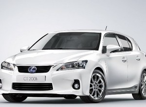 Lexus CT 200h już oficjalnie