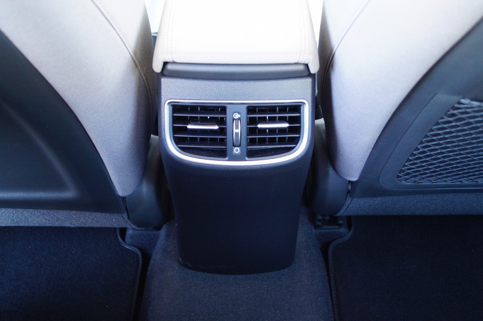 Hyundai Elantra 1.6 MPI
